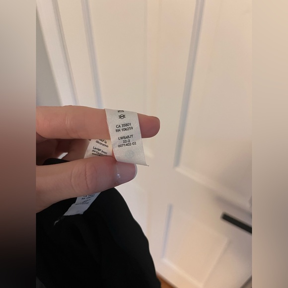 Lululemon Court Rival High Rise Skirt *Tall Black Size 4 - Picture 7 of 8